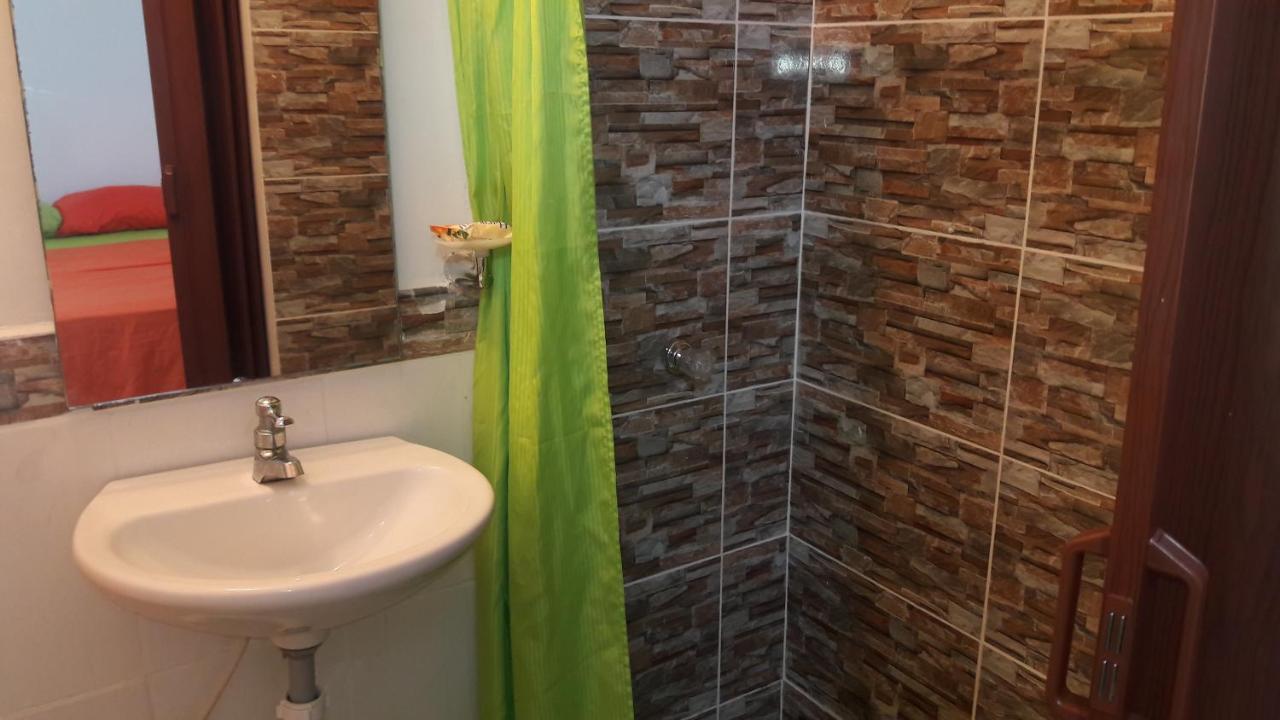 San Andres Vive Paradise Habitaciones Con Bano Privado A 80Mts De La Playa Principal Bagian luar foto